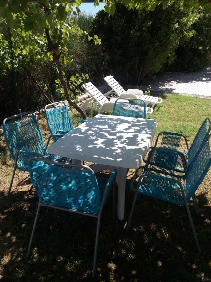 Apartment Mestrovic Lopar