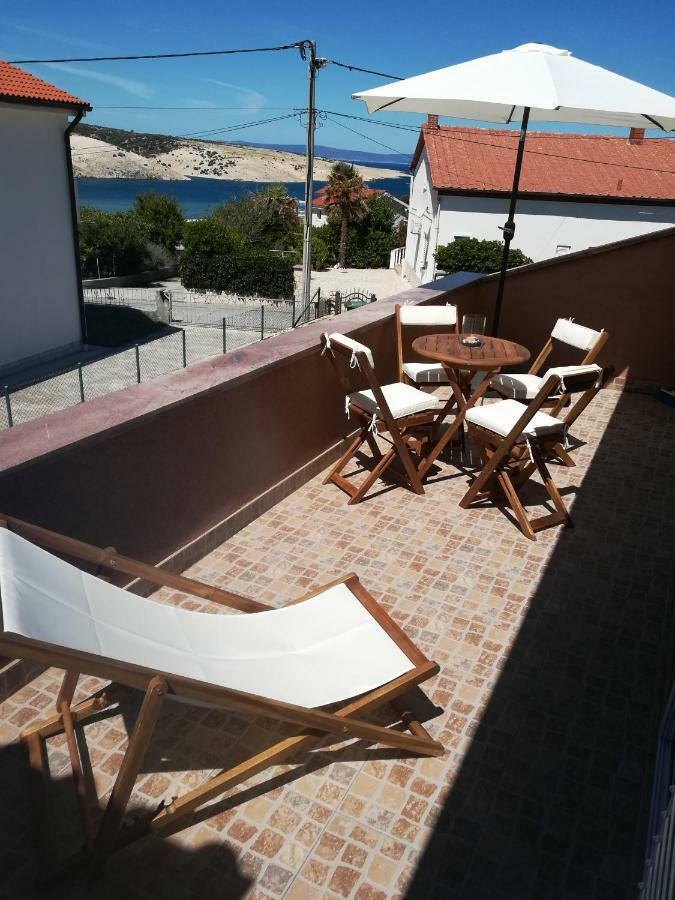 Apartment Mestrovic Lopar