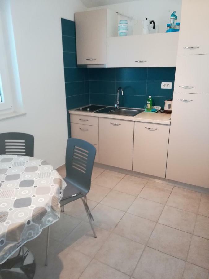 Apartment Mestrovic *